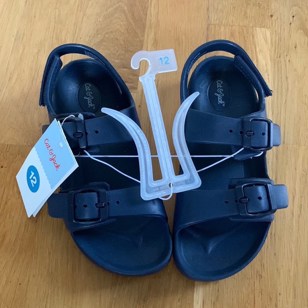 Brand new Cat & Jack sandals size 12